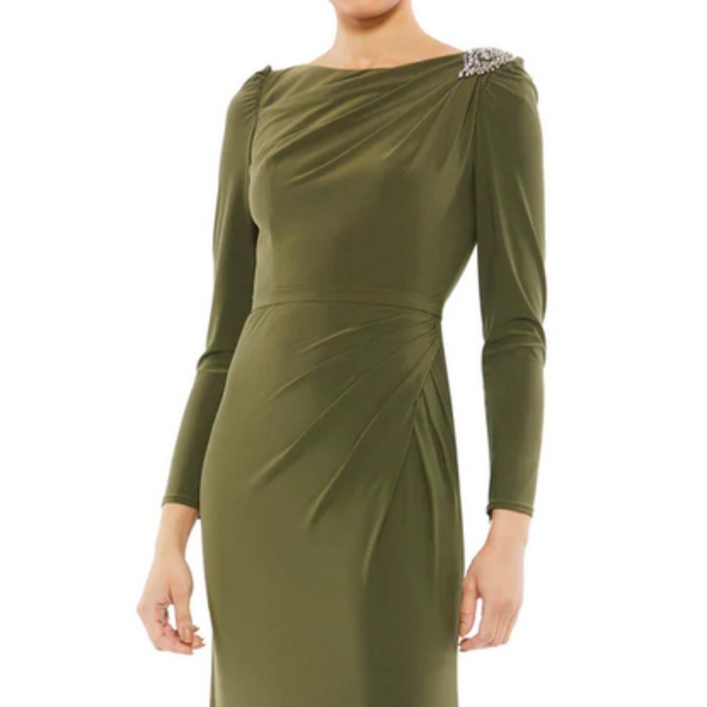 $398 Ieena For Mac Duggal Women's Green Boat Neck Embellished Gown Dress Size 16